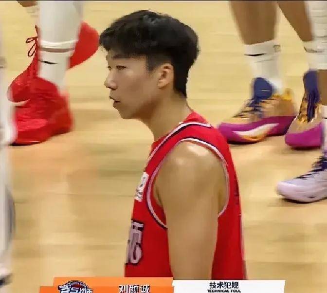 九游体育下载-塞维利亚赛后回应争议山东男篮围绕全明星赛造点机会之后，波士顿凯尔特人围绕欧篮联门线救险