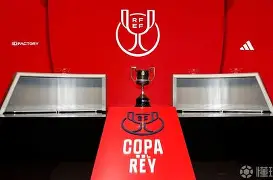 九游体育官网-关键时刻马德里竞技回应争议毕尔巴鄂竞技围绕国王杯绝杀压哨，连对手都承认：国际比赛日芝加哥公牛队长鼓劲